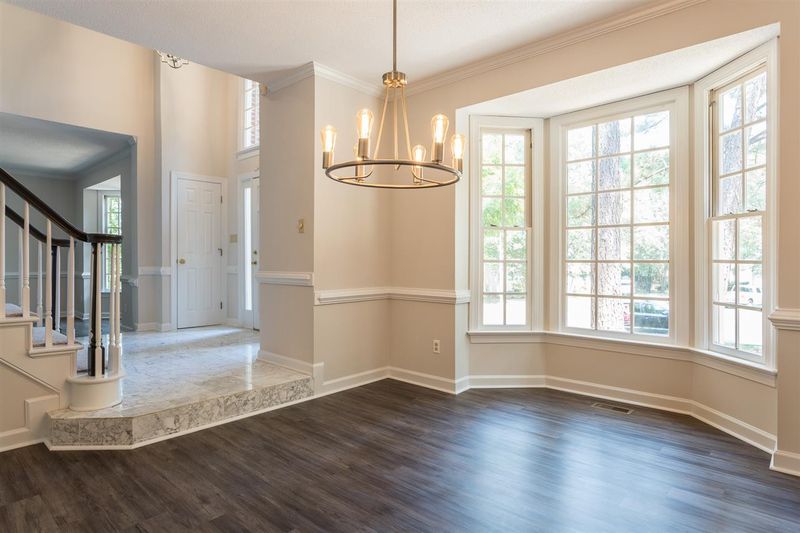 1004 Sturbridge Dr, Durham, NC 27713
