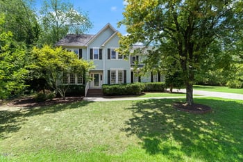 1004 White Meadows Dr, Fuquay Varina, NC 27526