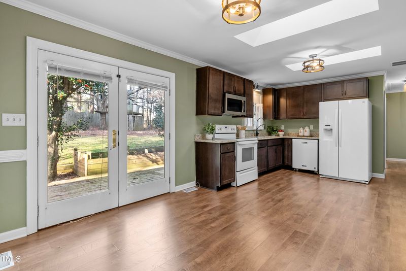 10041 Seawell Dr, Wake Forest, NC 27587