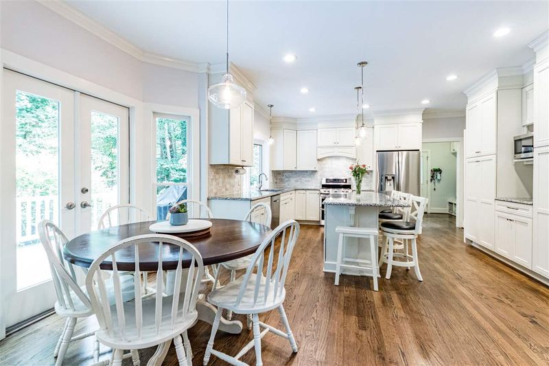 10045 Old Warden Rd, Raleigh, NC 27615