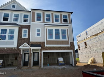 10047 Secluded Garden Dr #154, Apex, NC 27523