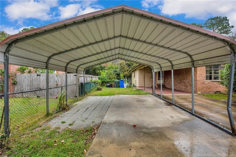 1005 Arberdale Dr, Fayetteville, NC 28304