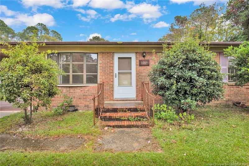 1005 Arberdale Dr, Fayetteville, NC 28304