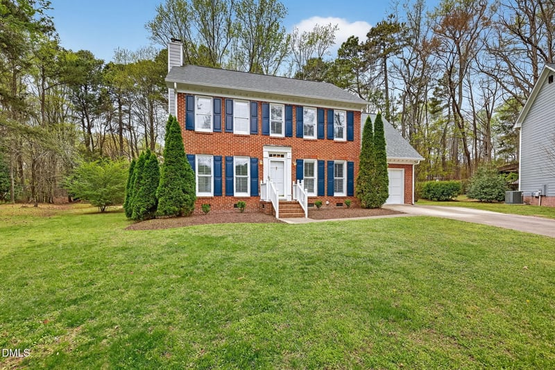 1005 Autumnwood Cir, Apex, NC 27502