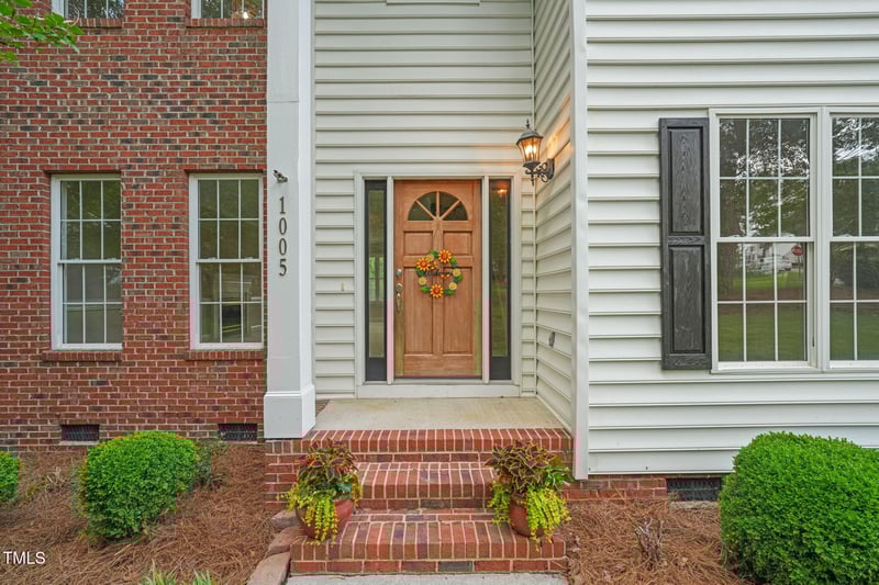 1005 Barmkin Pl, Knightdale, NC 27545