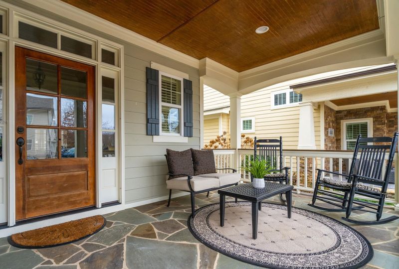 1005 Chalk Maple Dr, Cary, NC 27519