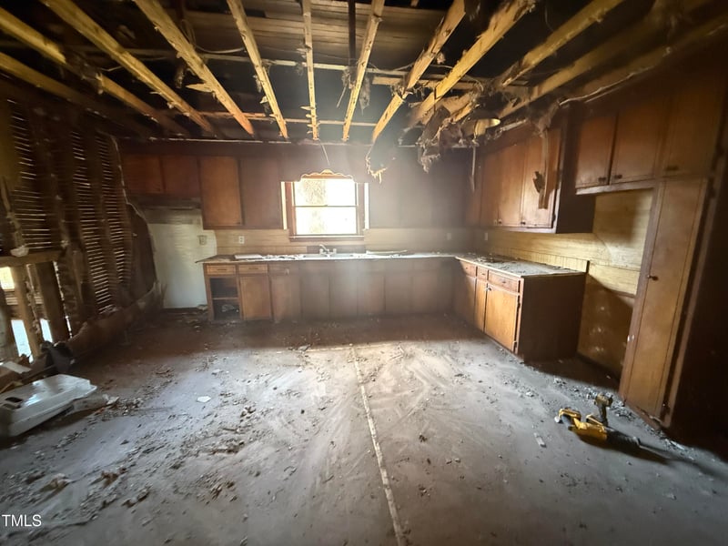 1005 Chatham St, Sanford, NC 27330