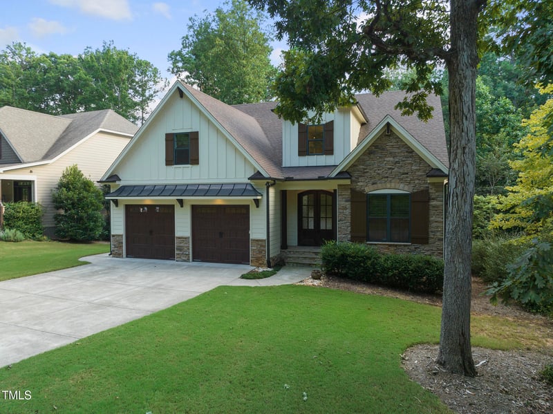 1005 Collins Dr, Raleigh, NC 27609