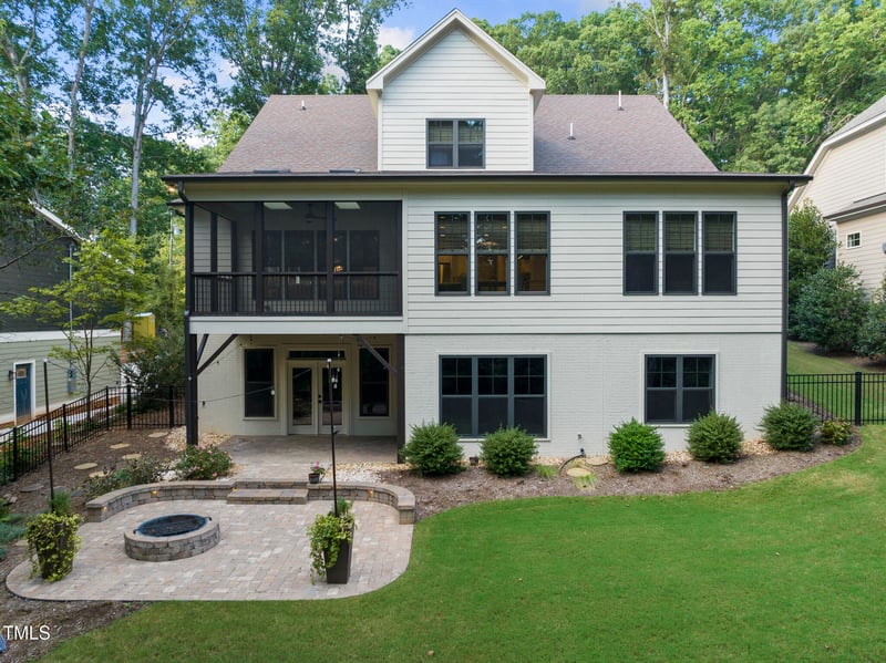 1005 Collins Dr, Raleigh, NC 27609