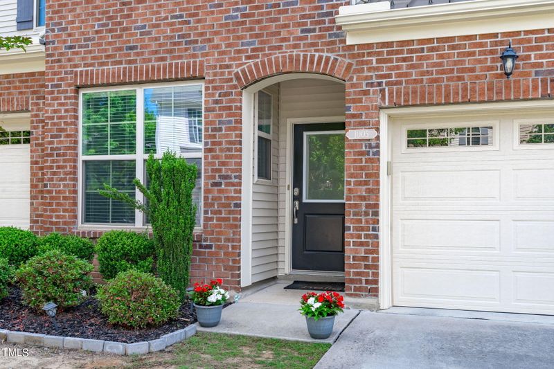 1005 Contessa Dr, Cary, NC 27513