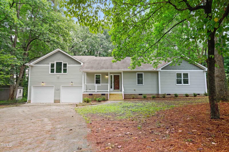 1005 Creek Front Ct, Willow Springs, NC 27592
