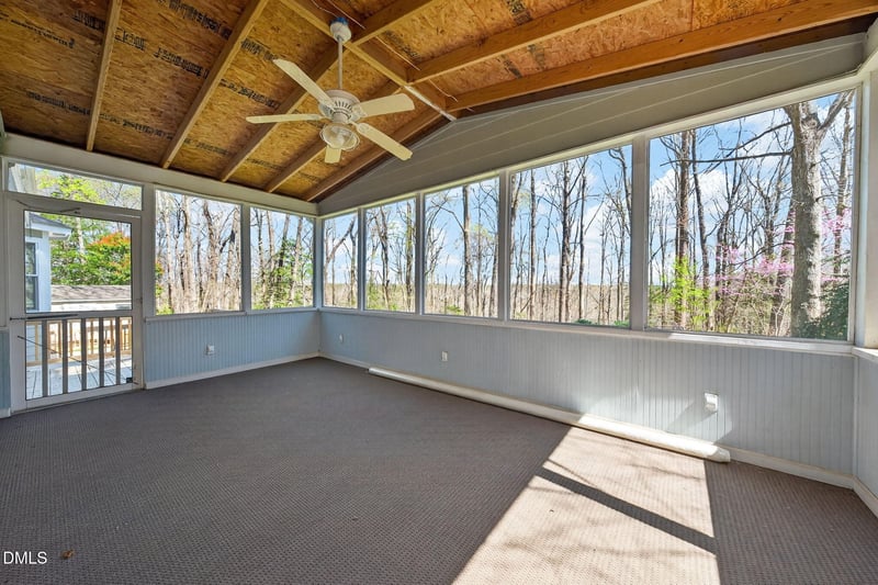 1005 Creek Front Ct, Willow Springs, NC 27592