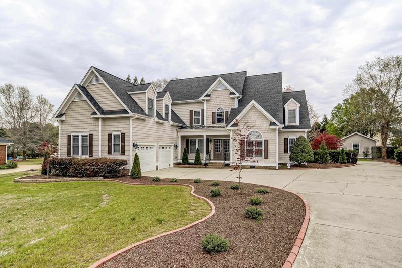 1005 Fieldgrass Pl, Raleigh, NC 27603
