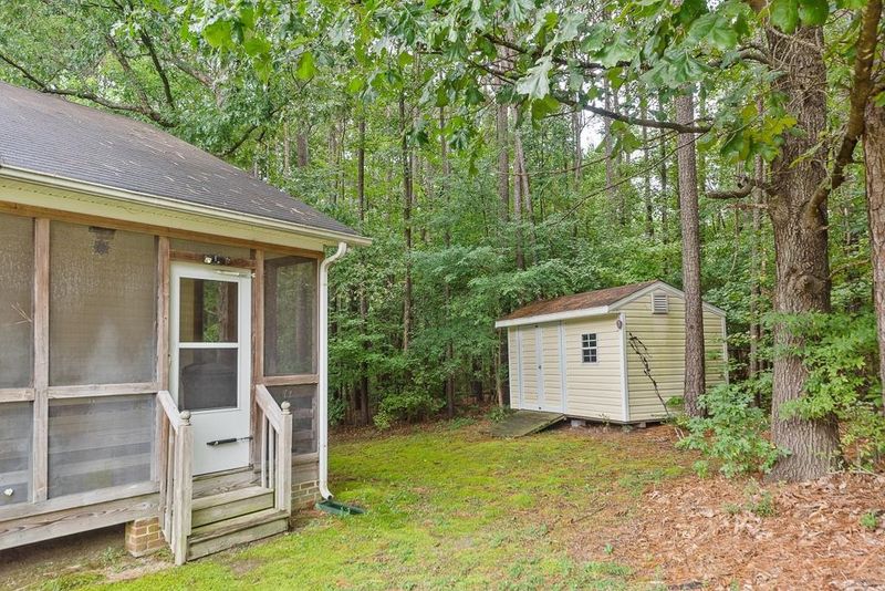 1005 Henchman Ct, Knightdale, NC 27545