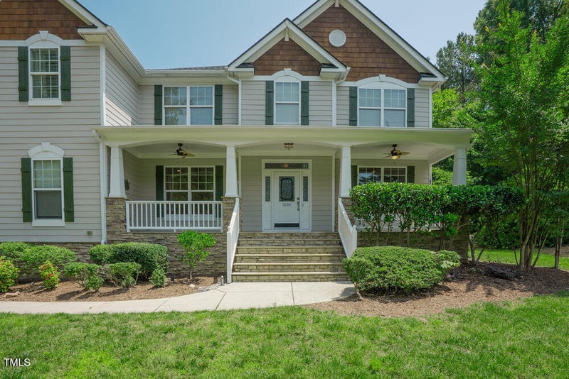 1005 Hidden River Ct, Raleigh, NC 27614