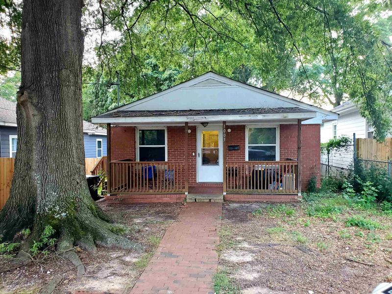 1005 N Hyde Pk, Durham, NC 27701