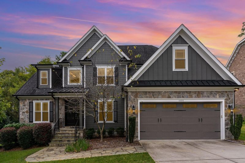1005 Ivy Ln, Raleigh, NC 27609