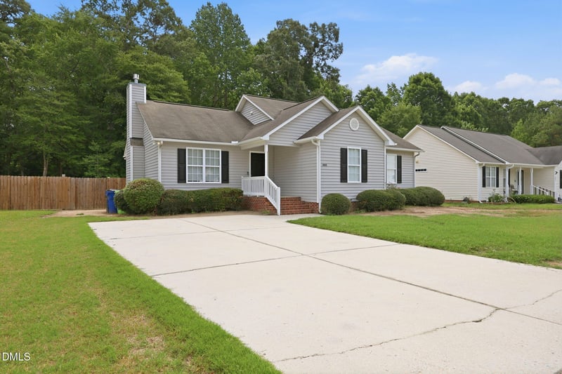 1005 Kavkaz St, Raleigh, NC 27610