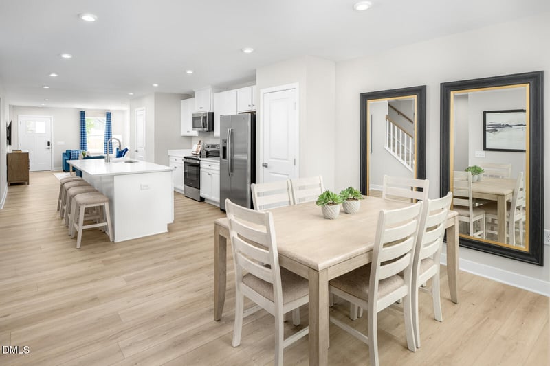 1005 Knickerbocker Ln, Youngsville, NC 27596