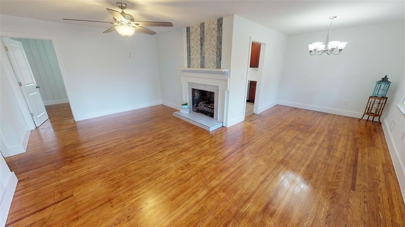 1005 Lakeside Dr, Garner, NC 27529
