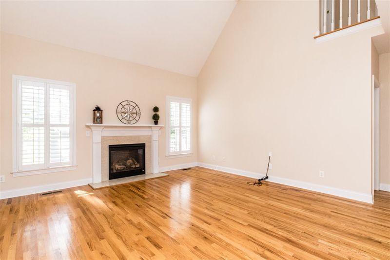 1005 Loch Lomond Dr, Clayton, NC 27520