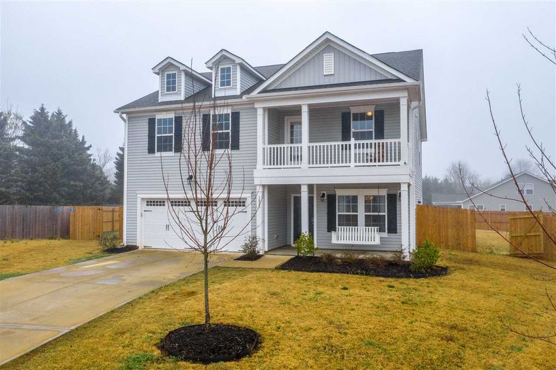 1005 Morgan Point Ct, Fuquay Varina, NC 27526