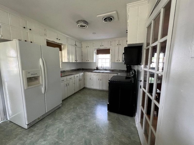1005 Northview St, Garner, NC 27529