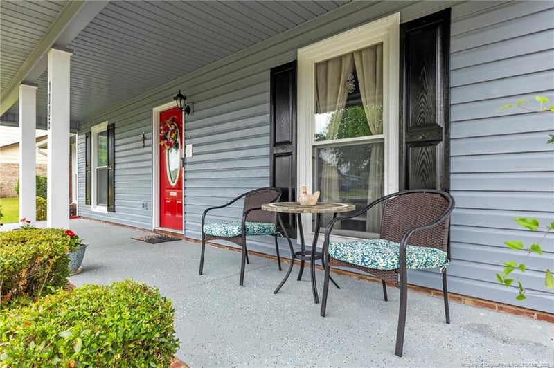 1005 Oakstone Dr, Fayetteville, NC 28314