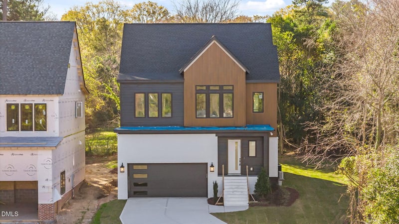 1005 Phoenix Pl, Raleigh, NC 27610