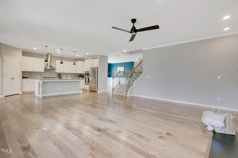 1005 Poppy Fields Ln, Wake Forest, NC 27587