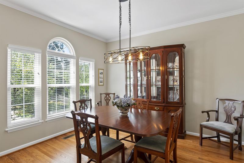 1005 Professor Pl, Durham, NC 27713