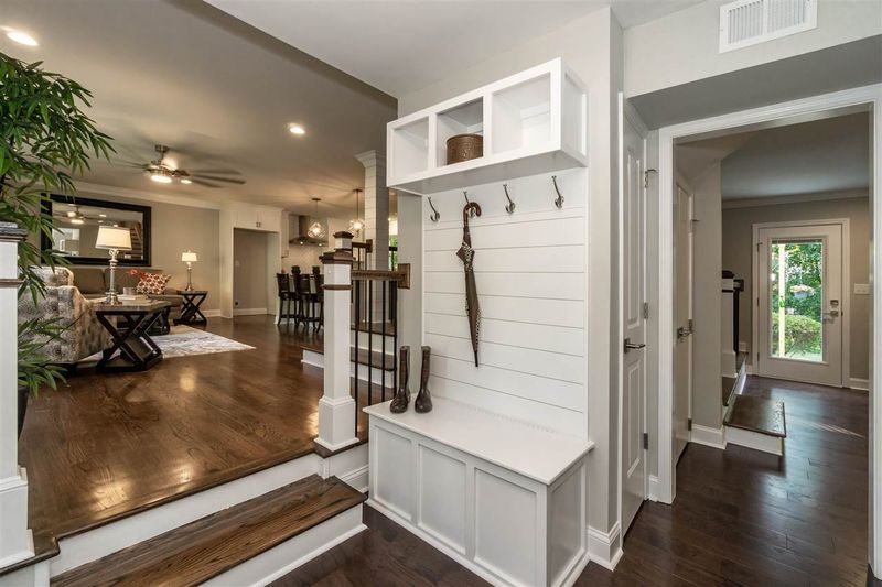 1005 Rutgers Ct, Raleigh, NC 27609