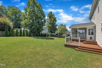 1005 Sarazen Dr, Clayton, NC 27527