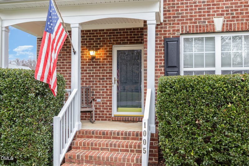 1005 Scotsburg Trl, Hillsborough, NC 27278