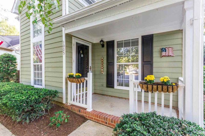 1005 Silverstone Way, Holly Springs, NC 27540