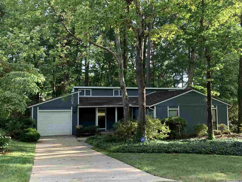 1005 Suterland Rd, Cary, NC 27511