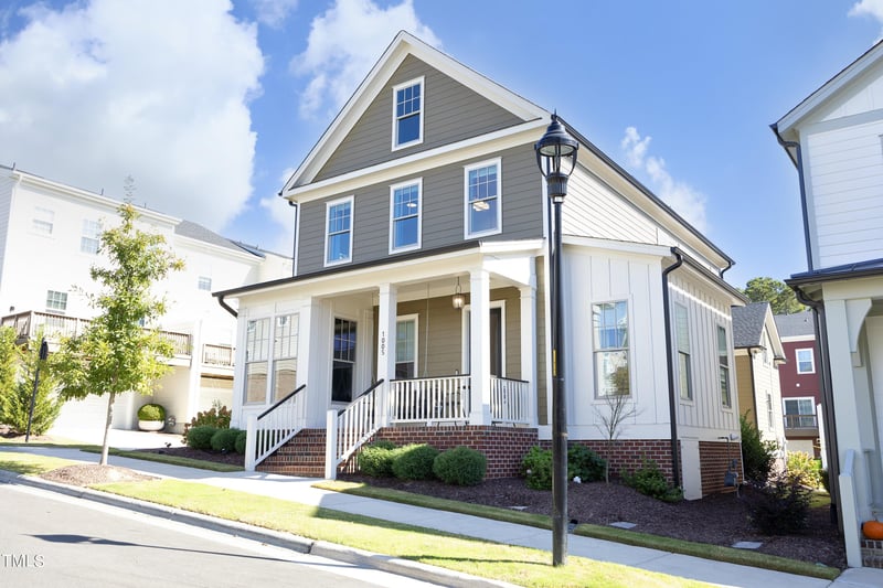 1005 Whistler St, Durham, NC 27713