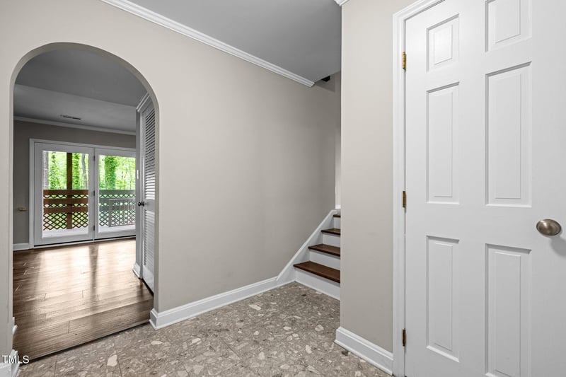 1005 Winwood Dr, Cary, NC 27511