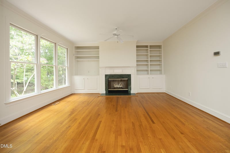 1005 Wood Sage Dr, Chapel Hill, NC 27516