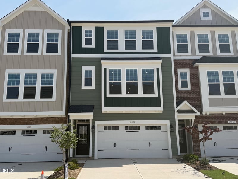 10054 Secluded Garden Dr #201, Apex, NC 27523
