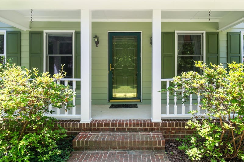1006 Apache Ln, Apex, NC 27502