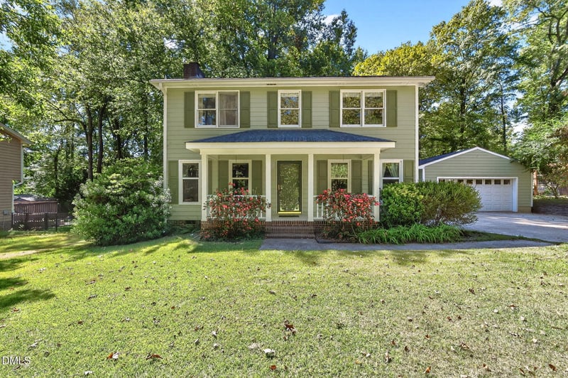 1006 Apache Ln, Apex, NC 27502