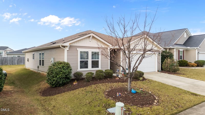 1006 Avondale Dr, Clayton, NC 27520