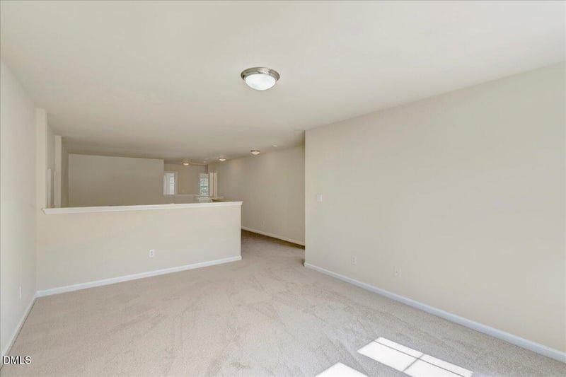 1006 Bartlett Cir, Hillsborough, NC 27278