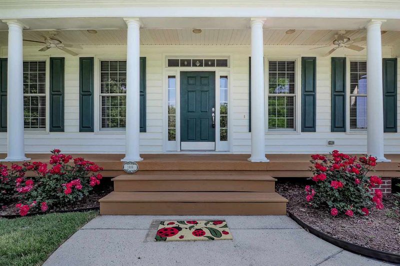 1006 Blackburn Rd, Apex, NC 27502
