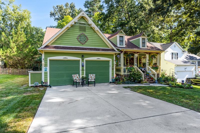 1006 Blackpine Ct, Knightdale, NC 27545