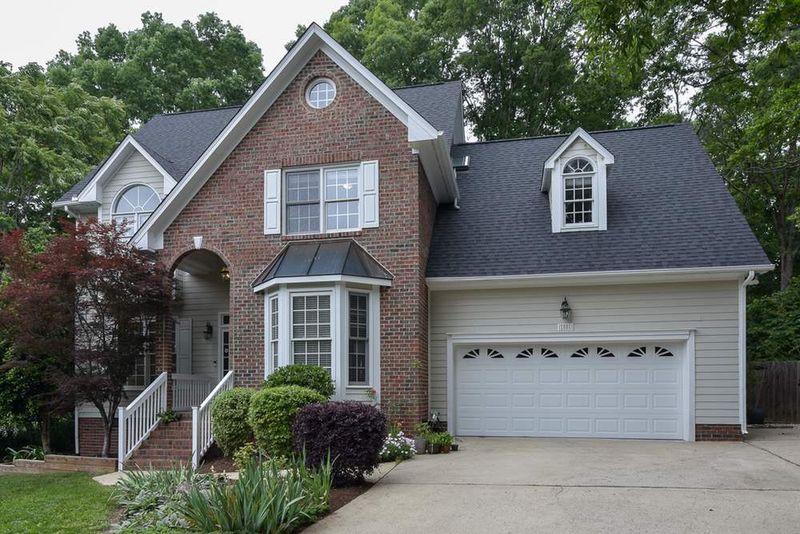 1006 Brendan Ct, Chapel Hill, NC 27516