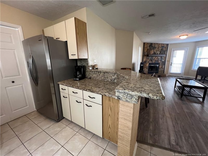 1006 Brookhollow Dr #1, Fayetteville, NC 28314