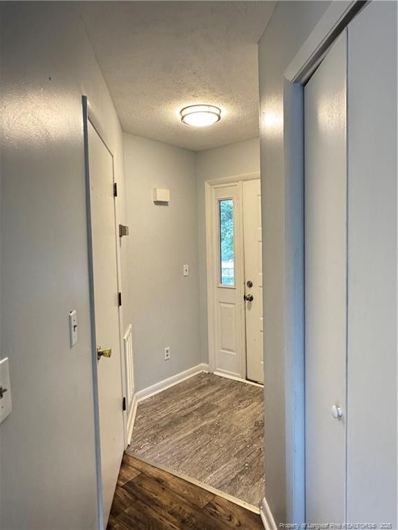 1006 Brookhollow Dr #8, Fayetteville, NC 28314