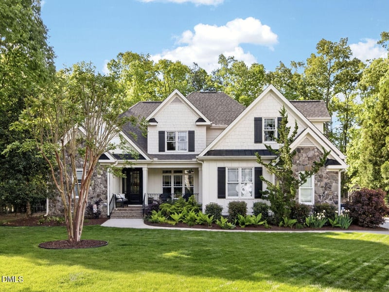 1006 Canterbury Ct, Youngsville, NC 27596